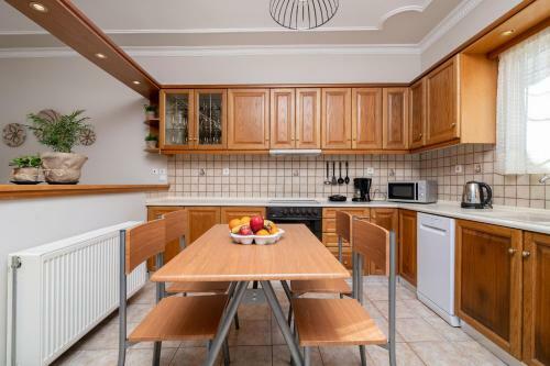 Majo Apartments