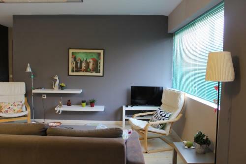 Red Vinyl Apartment