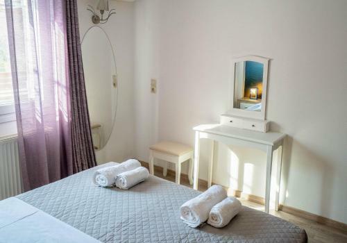 Emmanouil's Apartment!
