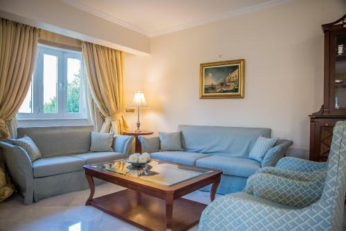 Lagonisi Villa Vip