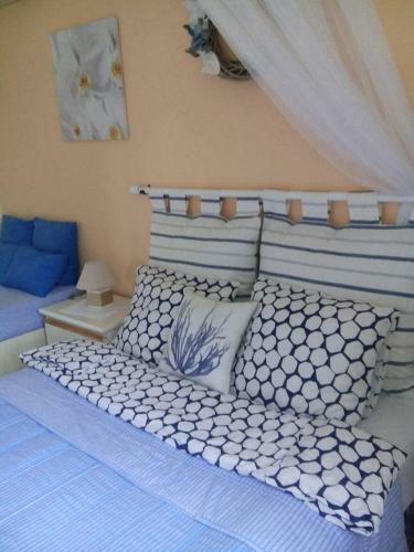 Lagonissi Summer House