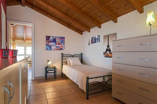 Maistro Beach House
