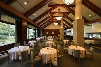 Lodge Hotel Nidom