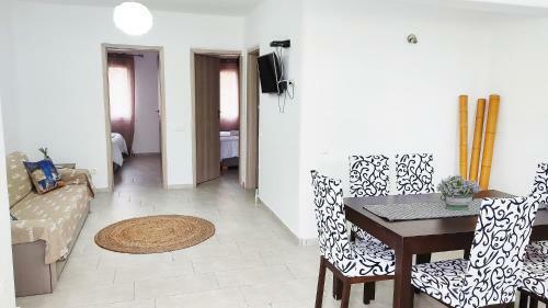 Avalon Cosy Apartments, Minimal Villas With Swimming Pool