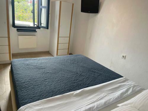 Beautiful Apartment In Platis Gialos