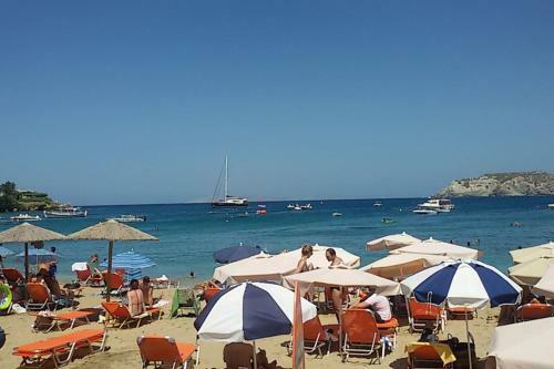 Superior Apartment 100m From The Beach