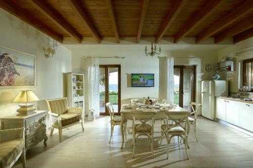 Villa Paradissi