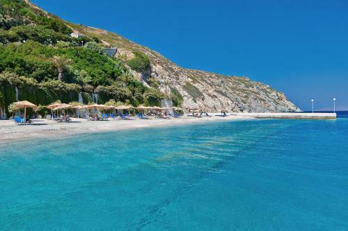 Spacious Mint Luxury Villa Access To Private Beach