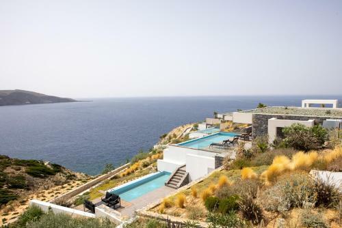 Rock Bay Villas - Luxury Villas In Crete