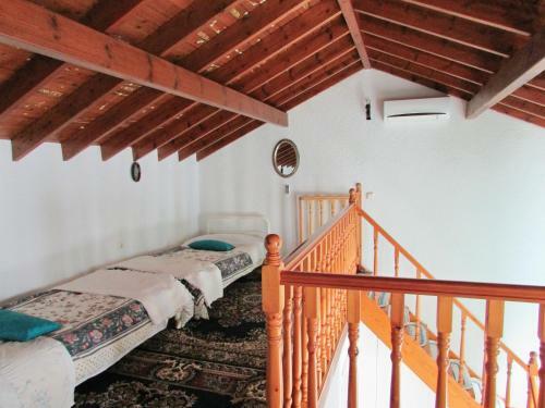 Apartamento Entire Guesthouse - 27 People