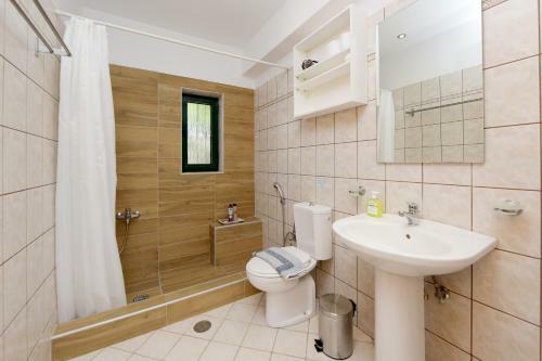 Apartment In Olive Grove