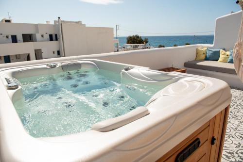 Villa Mila Agios Prokopios, By The Beach, Est2022