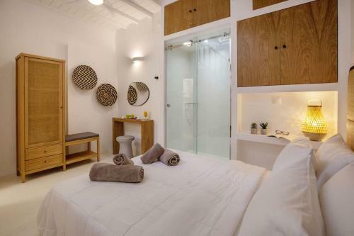 Mykonian House In Elia Beach By Ghh
