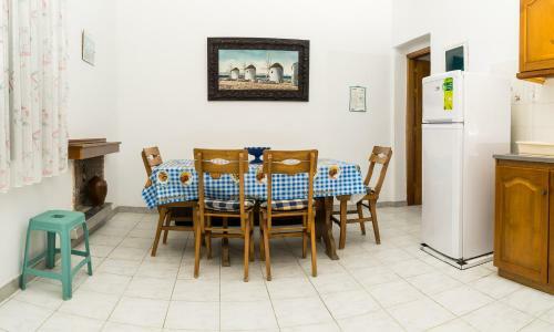 Hotel Anna Studios & Apartments