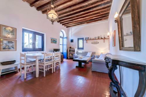 Villa Peggy's Place, Traditional Cycladic House In Drios