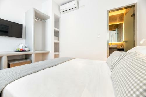 Hotel Pelican Paros