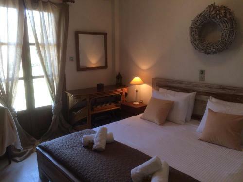 Paros Asklipios Homes