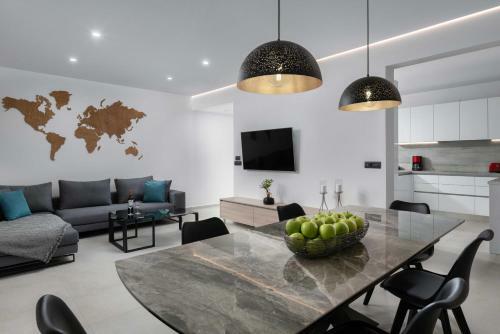 Kallia Sea Breeze - 3bedroom Apartment
