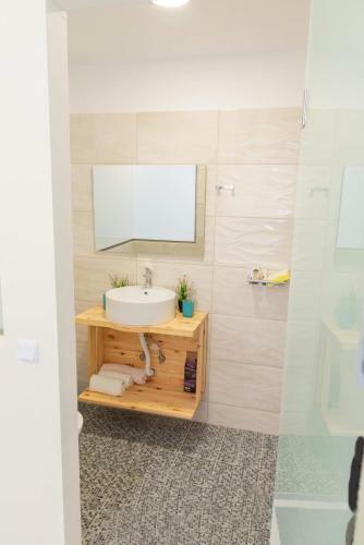 Apartamento As Alesias Suites.room 12.