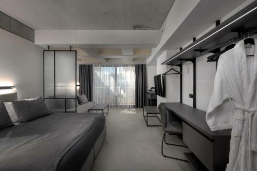 Hotel Essence Suites