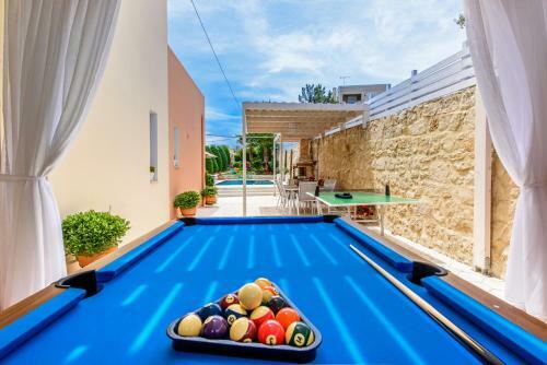 Elmyra Villa, Comfort & Style!