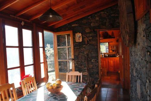 Casa Rural Finca La Maleza