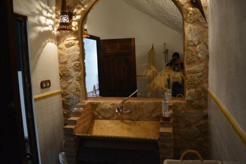 Apartamentos Cuevas Almagruz