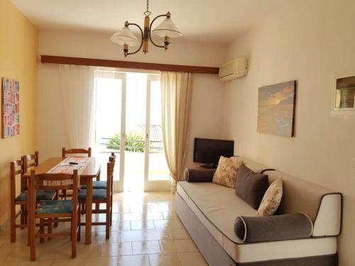 Pleasant Apartment In Corfu With Sea View And Balcony