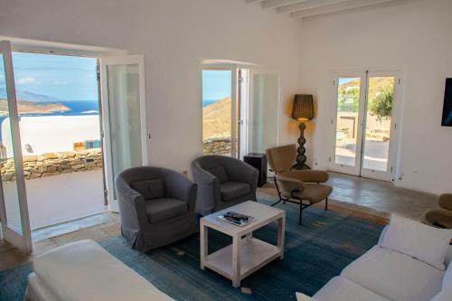 Villa Ester - Heated Pool & Jacuzzi, Tennis Court, Sauna