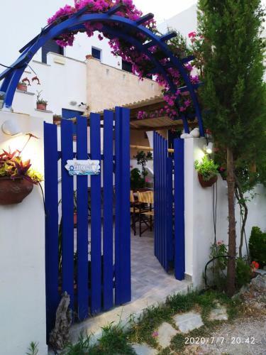 Hostal Actis Studios