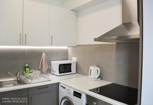 Haraki Endless Blue Luxury Apartments