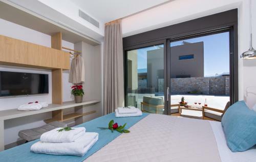 Imperium Luxury Villas-sauna, Jacuzzi & Heated Pool