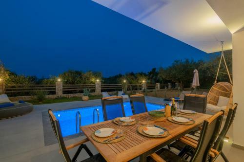 Queen Of Zakynthos Luxury Villas