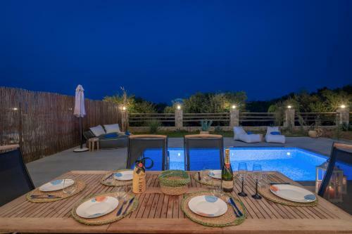 Queen Of Zakynthos Luxury Villas