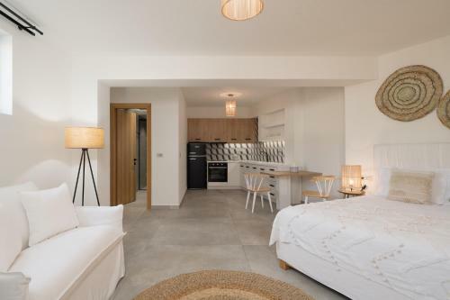 Hermes Grand Luxury Beachfront Villa & Spa!