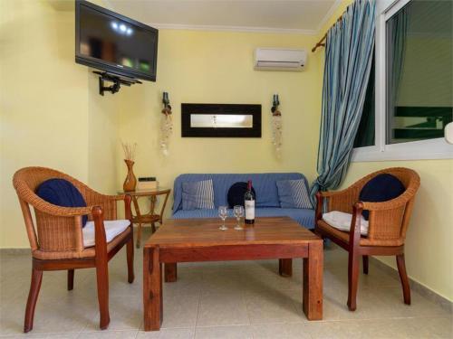 Corfu Beachfront Villa Barbati 1