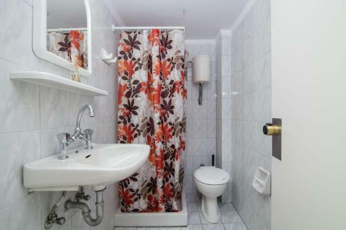 Sunbliss Studios & Apartments