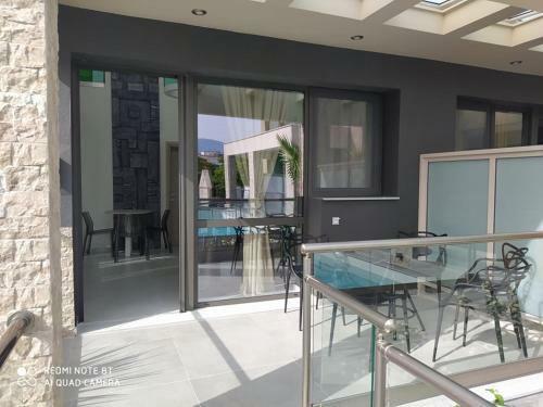 Amalia Deluxe Villas