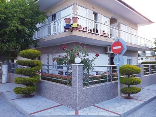 Konstantinos-elli Rooms