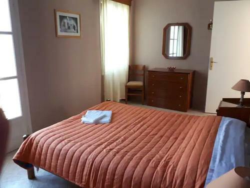 Masouri Square Apartment