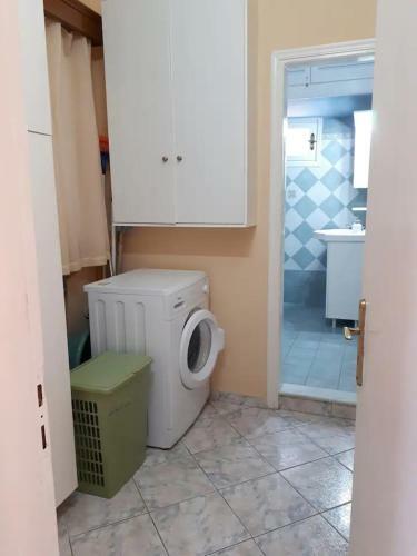 Masouri Square Apartment