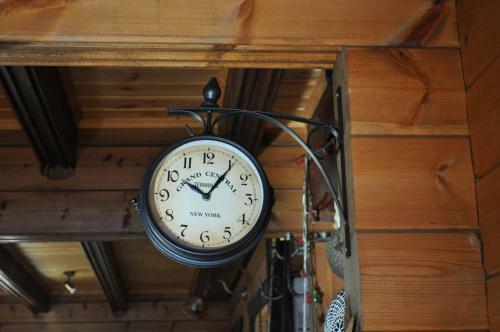Hostal Colours' Chalet