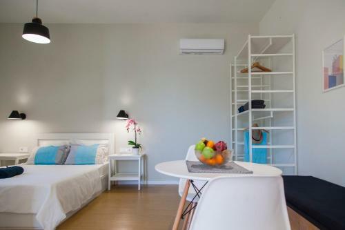 Ligia Waterfront Apartments