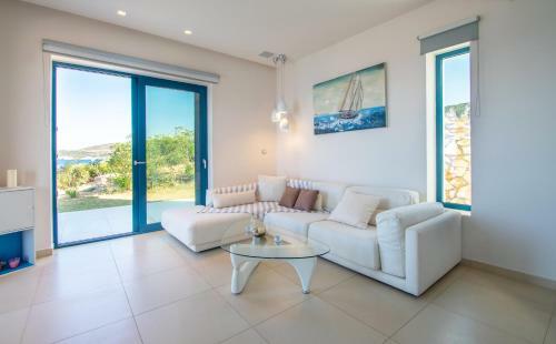 Thalassa Deja Vu Villa