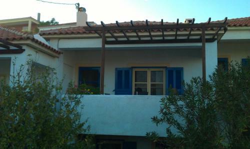 Sea Front House In Lesvos