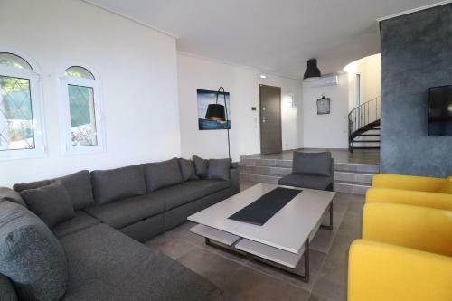 Villa Faiax