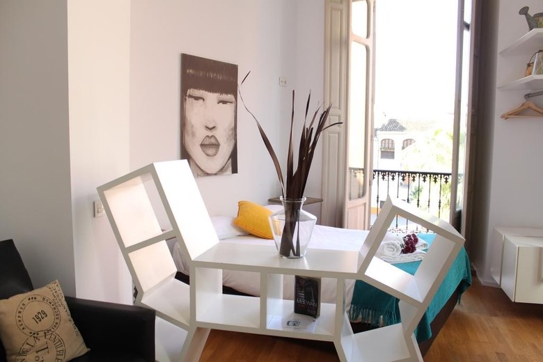 Life Apartments Calder�n