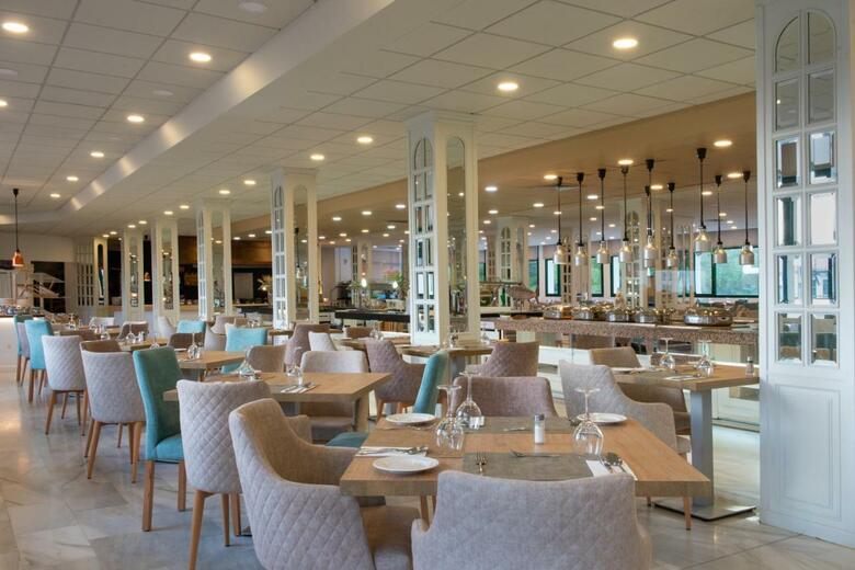 Valentin Son Bou Hotel Y Apartamentos