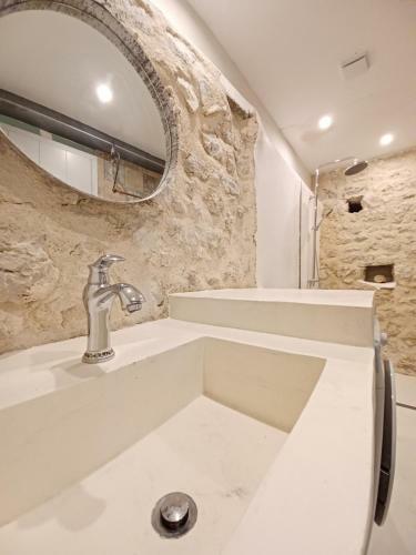 Synnefo - Home In The Clouds