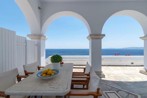 Villa La Chapelle Ouest In Tinos